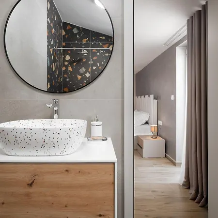 Vila Paris *